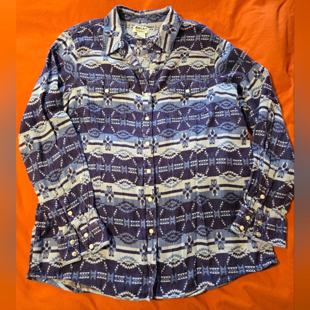 Ariat Blue and White Patterned Pearl Snap Shirt